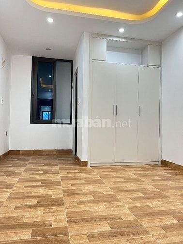 CHÍNH CHỦ] Bán nhà 5 tầng, 9 phòng - Thượng Cát Giá 7.9 tỷ