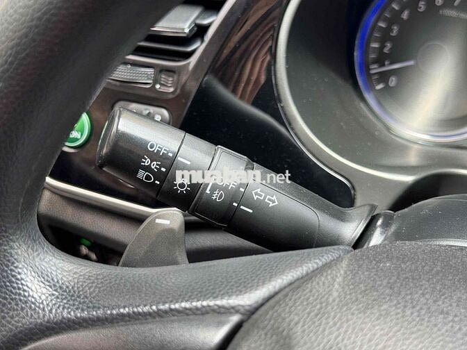 Honda City 2015 model 2016 1.5 CVT - 118000 km