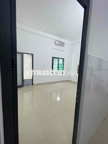 Cho thuê nhà mặt tiền Kinh Doanh Huy Cận