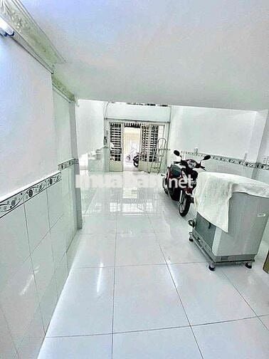 Cho thuê nguyên căn 2PN 2WC - XVNT - p21 - B. Thạnh - nhà mới sạch sẽ