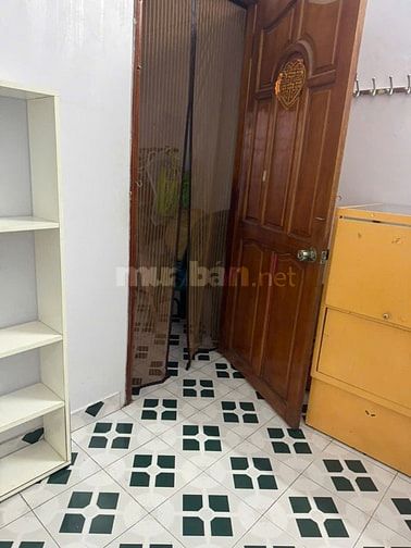 Phòng cho thuê đường Phạm Hùng, có máy lạnh, sạch sẽ thoáng mát 