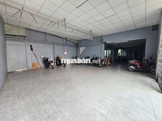 BÁN GẤP CHDV ĐIỆN BIÊN PHỦ Q.BT HẺM XE HƠI - CÁCH VÀI CĂN RA MẶT TIỀN