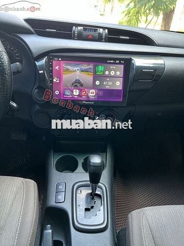 Toyota Hilux 2.4E 4x2 AT 2019 - 550 Triệu