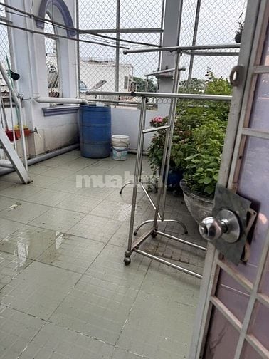 Phòng cho thuê đường Phạm Hùng, có máy lạnh, sạch sẽ thoáng mát 