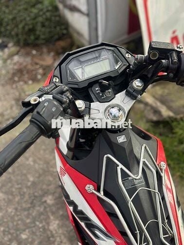 Sonic zin đẹp mới 95% máy cứng có bảo hành 6th