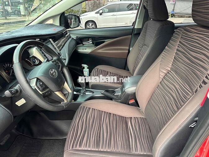 Toyota Innova 2020 Venturer - 35000 km 7c tự động