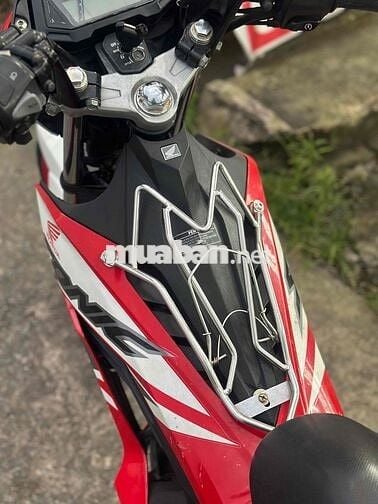 Sonic zin đẹp mới 95% máy cứng có bảo hành 6th