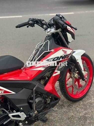 Sonic zin đẹp mới 95% máy cứng có bảo hành 6th