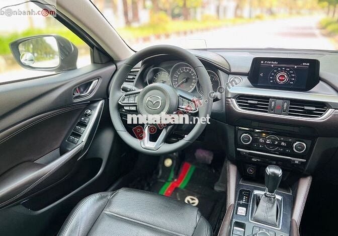 Mazda 6 Premium 2.0 AT 2019 - 530 Triệu
