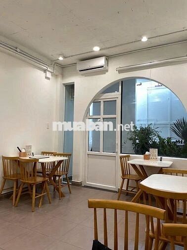 MẶT TIỀN NGUYỄN GIA TRÍ (D2), BÌNH THẠNH – TRỆT 5 LẦU THANG MÁY