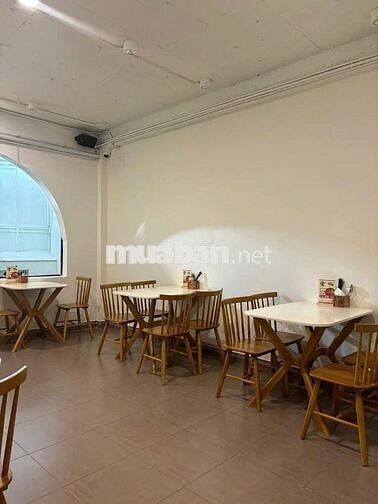 MẶT TIỀN NGUYỄN GIA TRÍ (D2), BÌNH THẠNH – TRỆT 5 LẦU THANG MÁY