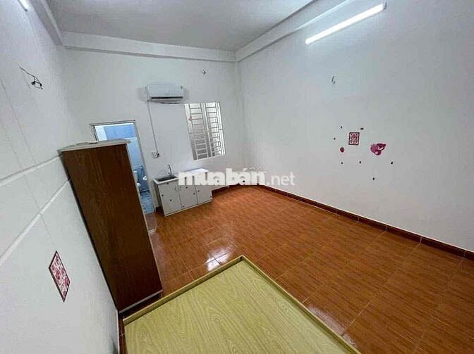 🔴Phòng studio rộng rãi cửa sổ thoáng mát ngay chợ Thạch Đà