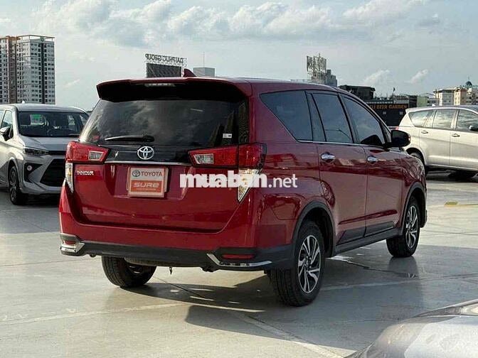 Toyota Innova 2020 Venturer - 34000 km 7c tự động