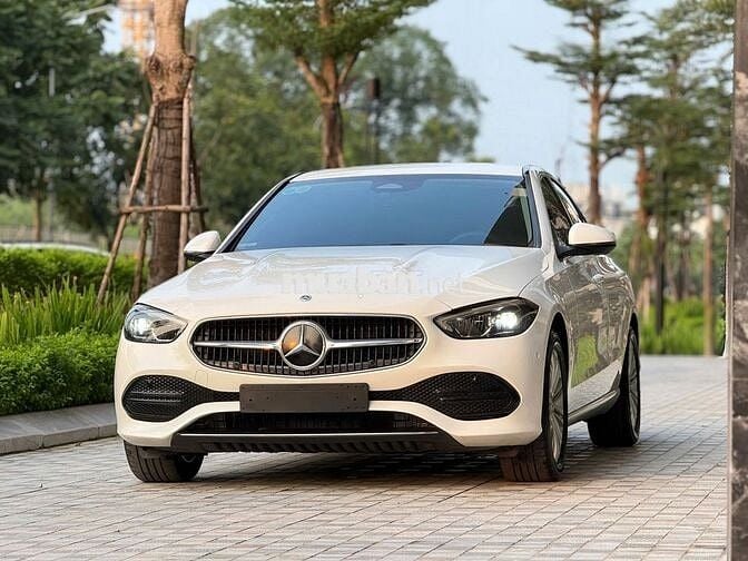 Mercedes Benz C200 Avantgarde 2023