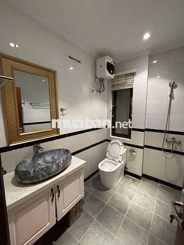 CẦN BÁN NHÀ CỔ LINH LONG BIÊN HÀ NỘI.