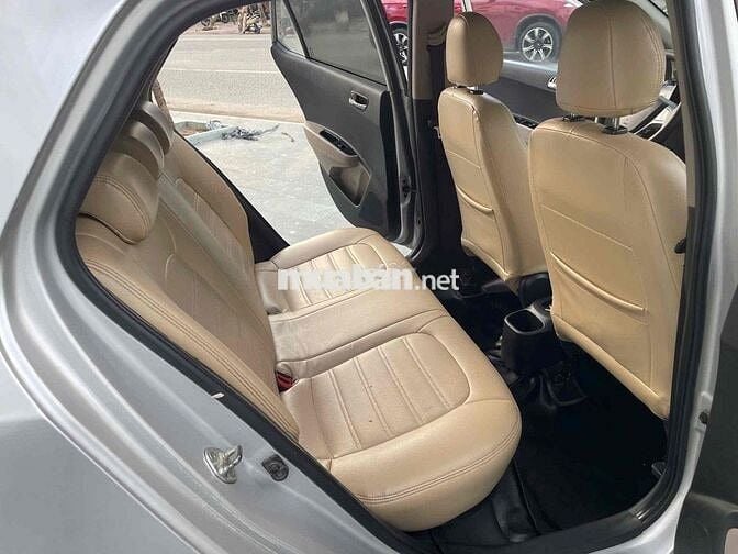 Hyundai Grand i10 2015 bản đủ zin đét