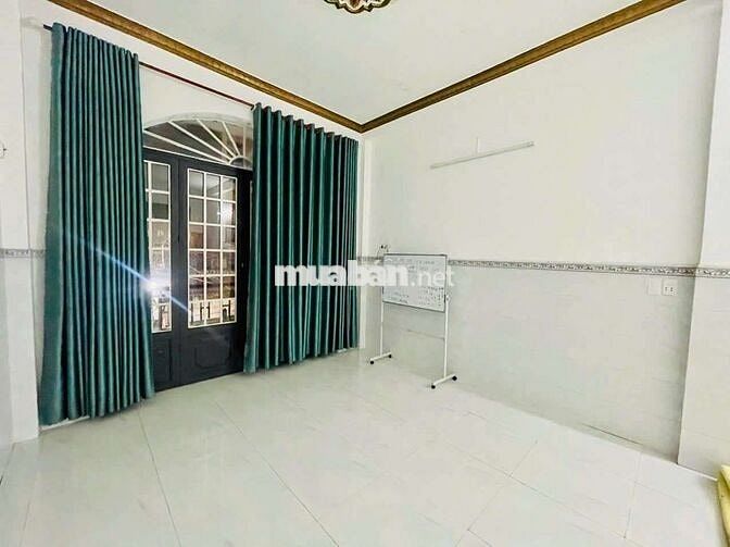 CHO THUÊ NHÀ KHUÔNG VIỆT TÂN PHÚ DT4.5×20M TRỆT 3 LẦU 4PN 3WC