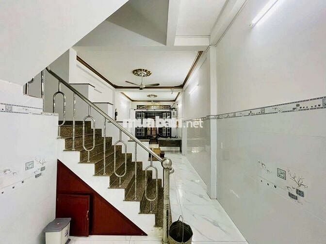 CHO THUÊ NHÀ KHUÔNG VIỆT TÂN PHÚ DT4.5×20M TRỆT 3 LẦU 4PN 3WC