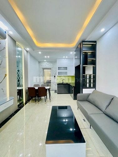 Nhà Đẹp Thang Máy, 10m Ra Đường To, Độc Lập 1 Căn Duy Nhất, Giá Chuẩn