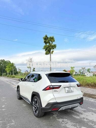 Toyota yaris cross 1.5D CVT 2024  9000km