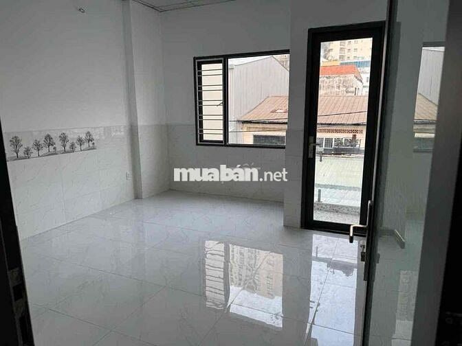 Cho thuê nhà hẻm xe hơi đường Hậu Giang Q6