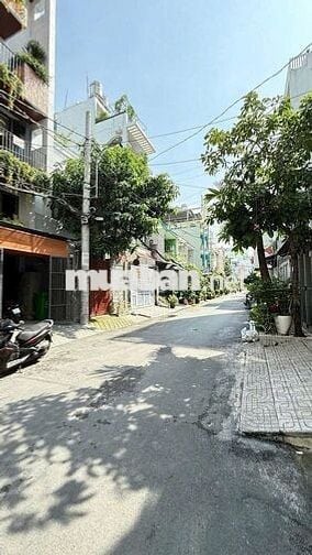 Bán Lô Đất Hiếm - (DT:4x14.4m) - Xây Trệt Lững 3 Lầu ST - Lê Đức Thọ