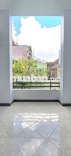 Studio ban công xinh xắn Q1 – full nội thất, dọn vào ở ngay 🌿