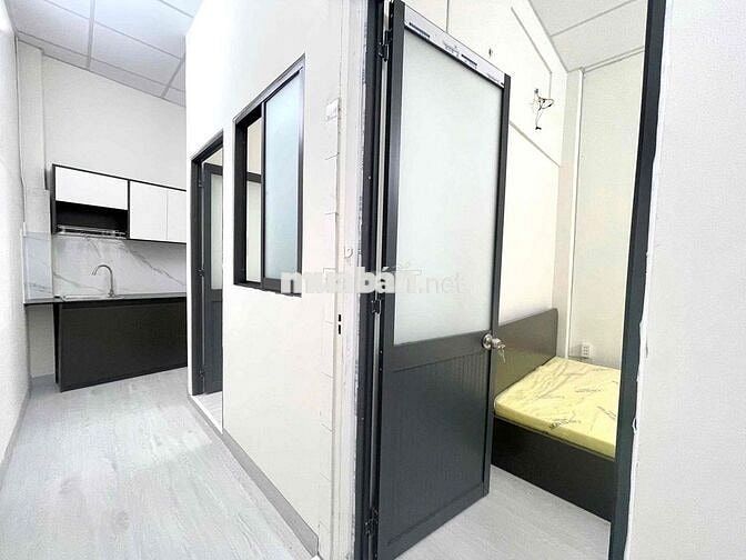 CĂN 2 PHÒNG NGỦ FULL NỘI THẤT - NGAY CV LÊ THỊ RIÊNG