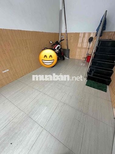 Phòng trọ có gác lửng,đường nhựa 8m,máy lạnh,kệ bếp...