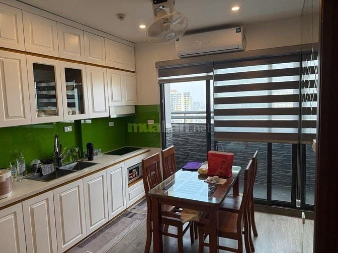 Phân Lô Ô Tô Ngọc Khánh - Vỉa Hè 3m - Kinh Doanh - 45M2* 5T - 19.2 Tỷ.