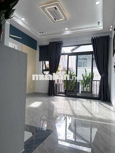 RẺ QUÁ–CHỈ 14 TỶ -MTKD Bàu Cát- DT 4x14m- 4 tầng-Thang máy đẹp ở ngay