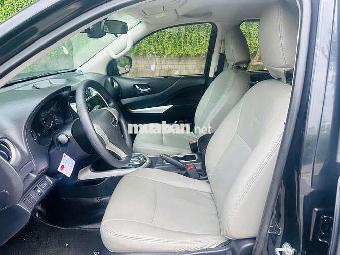 Nissan Navara NP300 EL 4x2 AT, sản xuất năm 2018