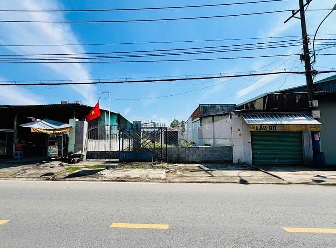 VỢ CHỒNG LY DỊ BÁN GẤP MT NHỰA TL2 CỦ CHI(8x43) 367m2 490TR,CÓ RÀO SẴN