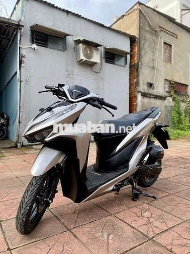 VARIO 150i 2018 nhập indo màu Bạc Nhám Máy Zin
