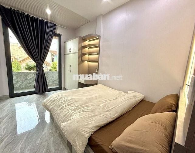 CHO THUÊ  NHÀ NGUYÊN CĂN VILLA GIÁ 15TR, 3 PN GẦN CẦU NGUYỄN HOÀNG