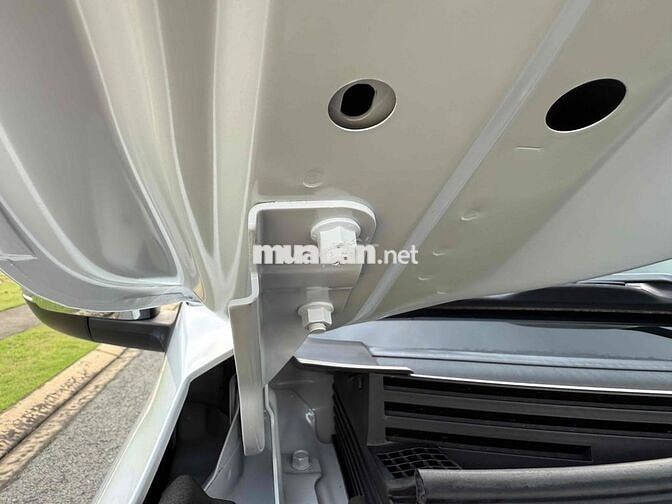 Mitsubishi Triton 2023 đk 5/2024 tự động mới tinh