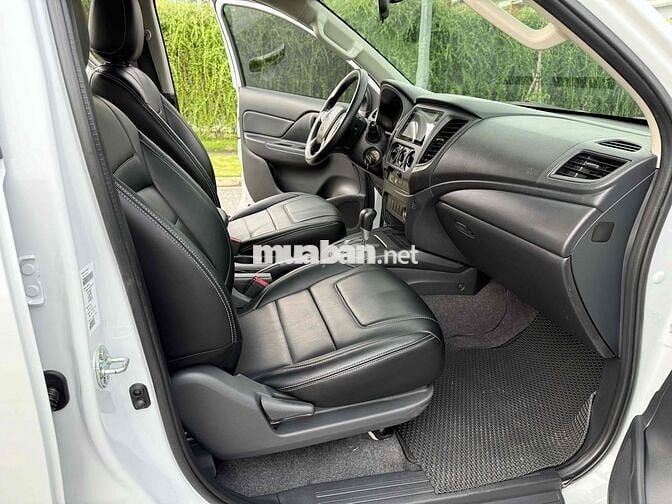 Mitsubishi Triton 2023 đk 5/2024 tự động mới tinh