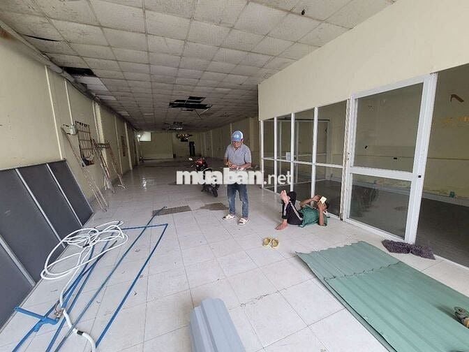 MB KHO XƯƠNG VITRI ĐẸP ĐƯỜNG XE TẢI GIÁP GÒ VẤP