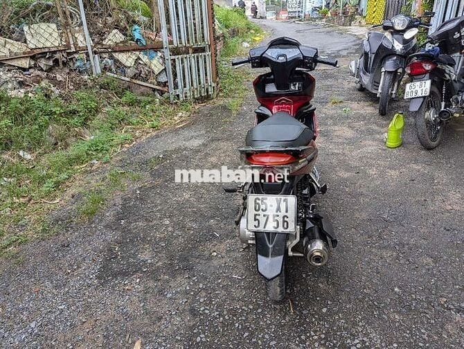 Xe máy êm nhẹ mướt áo liền đẹp về chạy liền