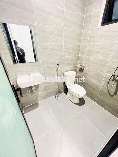 TRỐNG SẴN MB VP MỚI 100% FULL NỘI THẤT NGAY ĐÔNG Á KIẾN TRÚC