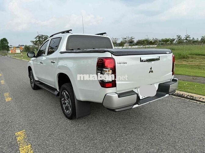 Mitsubishi Triton 2023 đk 5/2024 tự động mới tinh