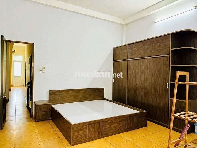 🛑 CHO THUÊ NHÀ 3 TẦNG ĐƯỜNG: HÀN THUYÊN - 3PN - 3WC - CÓ NỘI THẤT