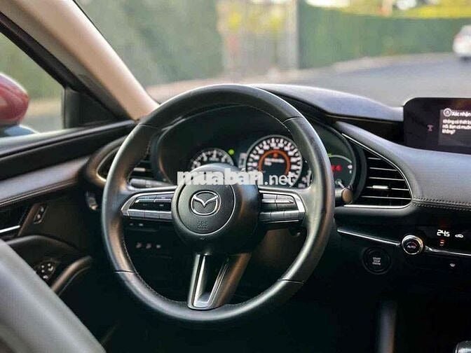 Mazda 3 2021 1.5 Luxury - 50100 km giá chỉ hơn 5đ