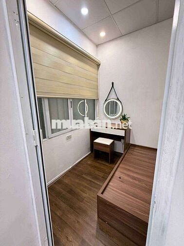 Bán nhà tập thể phố Quỳnh Mai, 45m, 2 ngủ, tầng 3, giá 3.15 tỷ