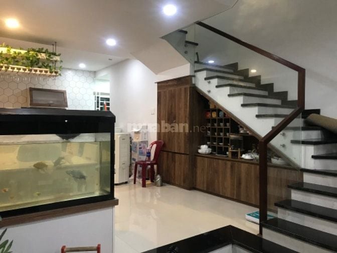 Nhà bán trung tâm thanh khê đường 5.5 vỉa hè 3m