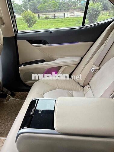 Toyota Camry 2023 2.5HV - 46821 km