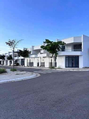 Bán lô đất 140m2 siêu đẹp gần KCN Việt Nhật