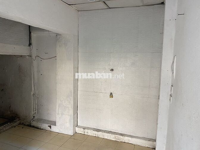 Cho thuê cửa hàng làm tóc, gội đầu.