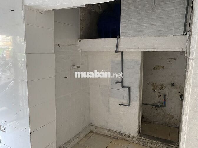 Cho thuê cửa hàng làm tóc, gội đầu.