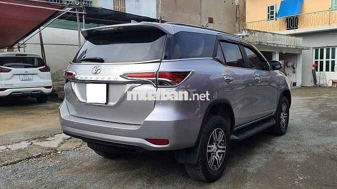 Xe Toyota Fortuner 4x2 AT 2019 Máy Xăng, Xe Đẹp